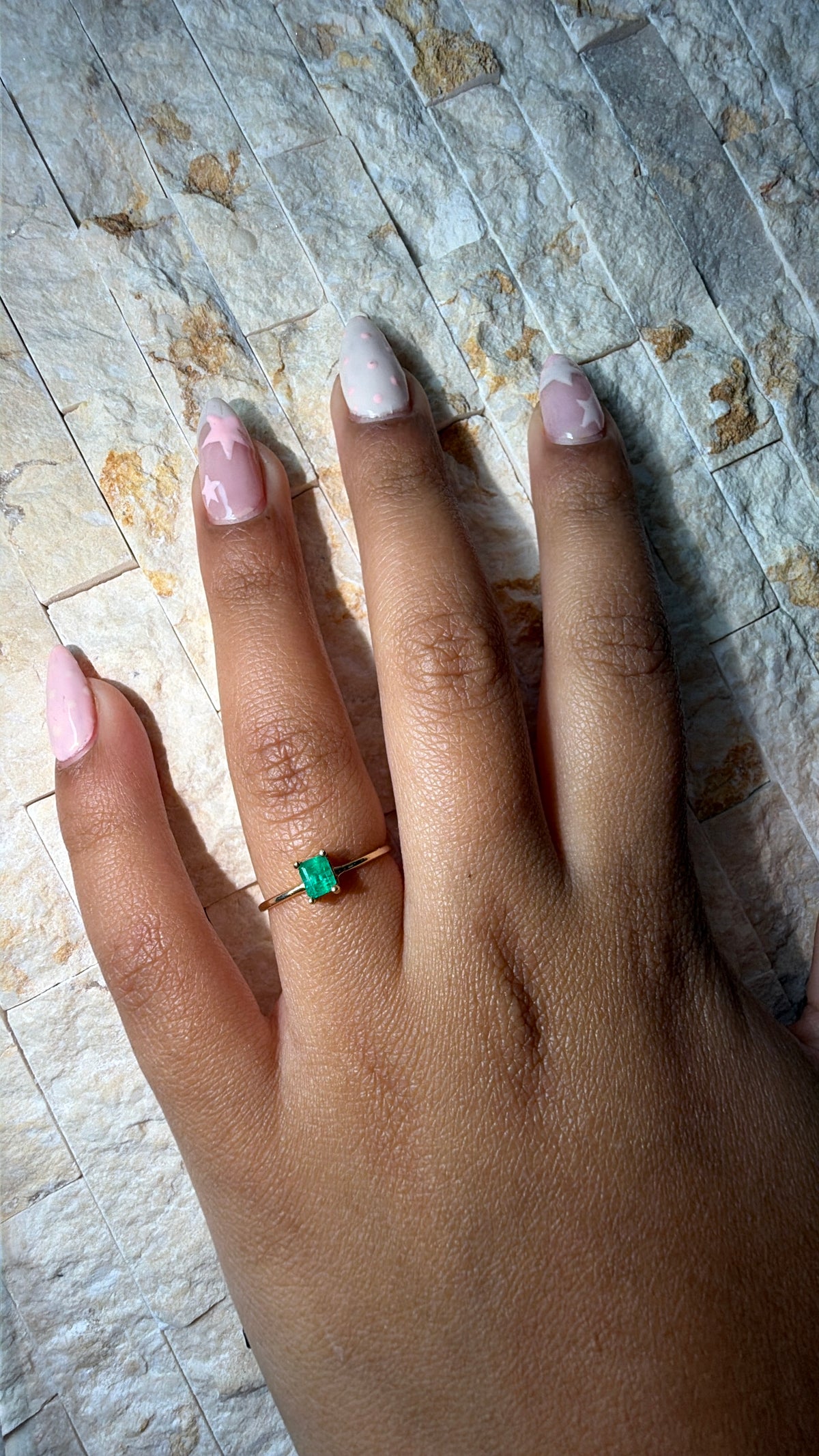 Anillo Solitario en Oro Cuadrado