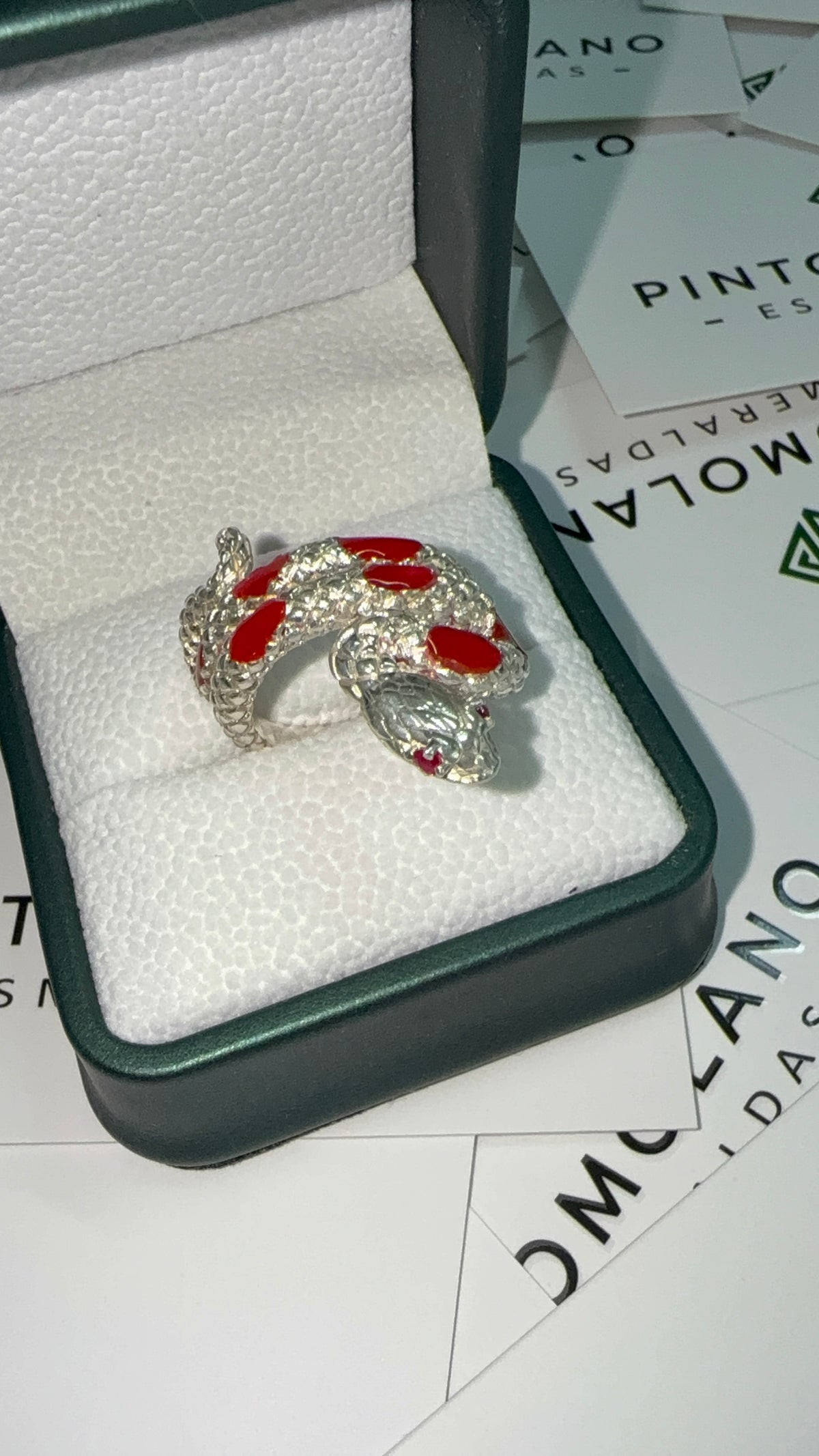 Anillo de Serpiente en Plata (Disponible para Fabricación)