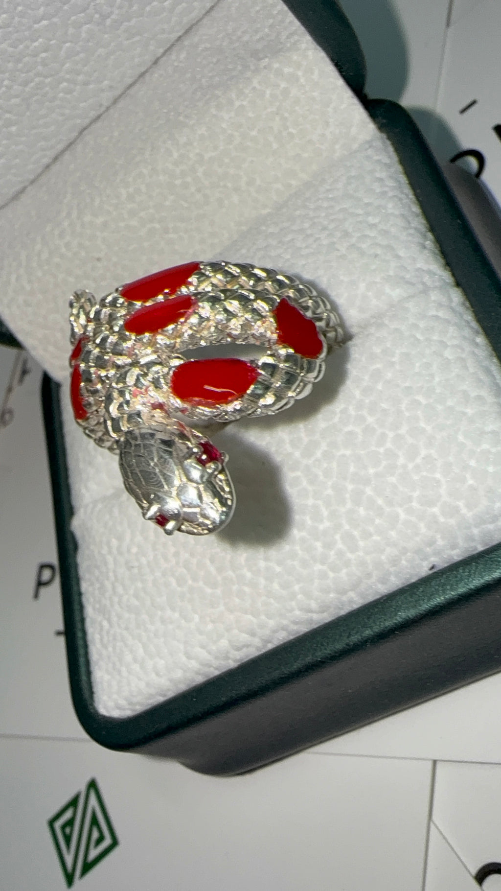 Anillo de Serpiente en Plata (Disponible para Fabricación)