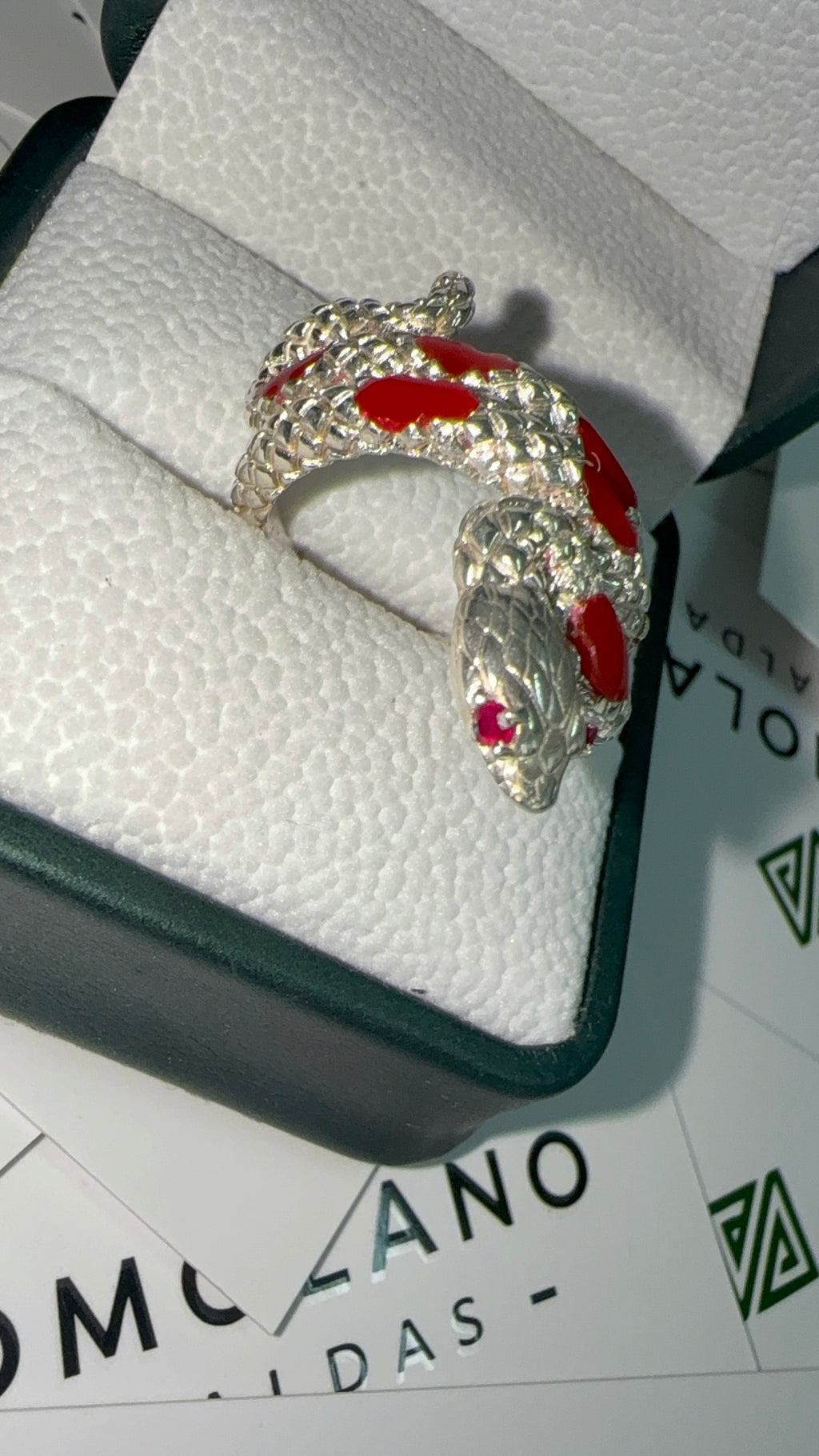 Anillo de Serpiente en Plata (Disponible para Fabricación)