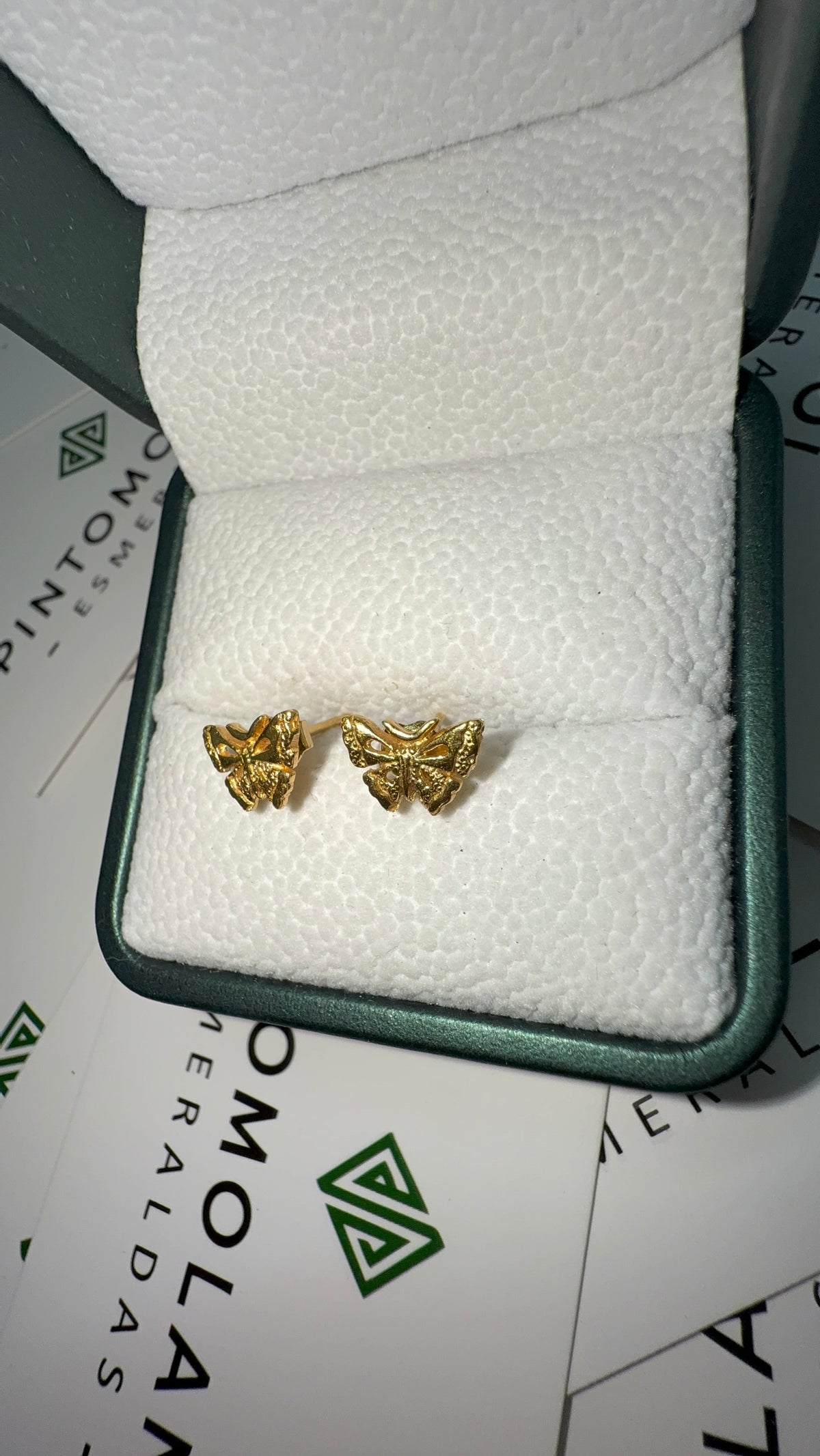 Aretes en Oro de Mariposa
