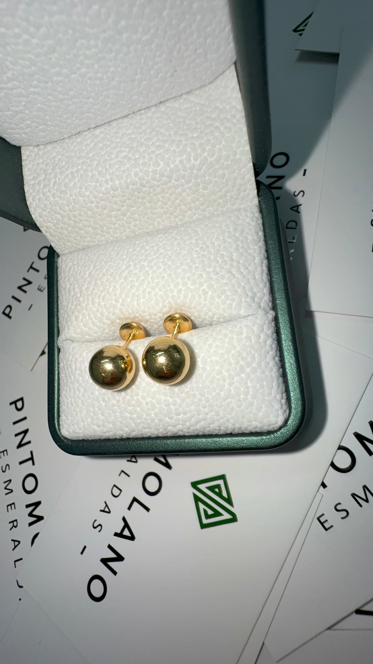 Aretes en Oro Redondos