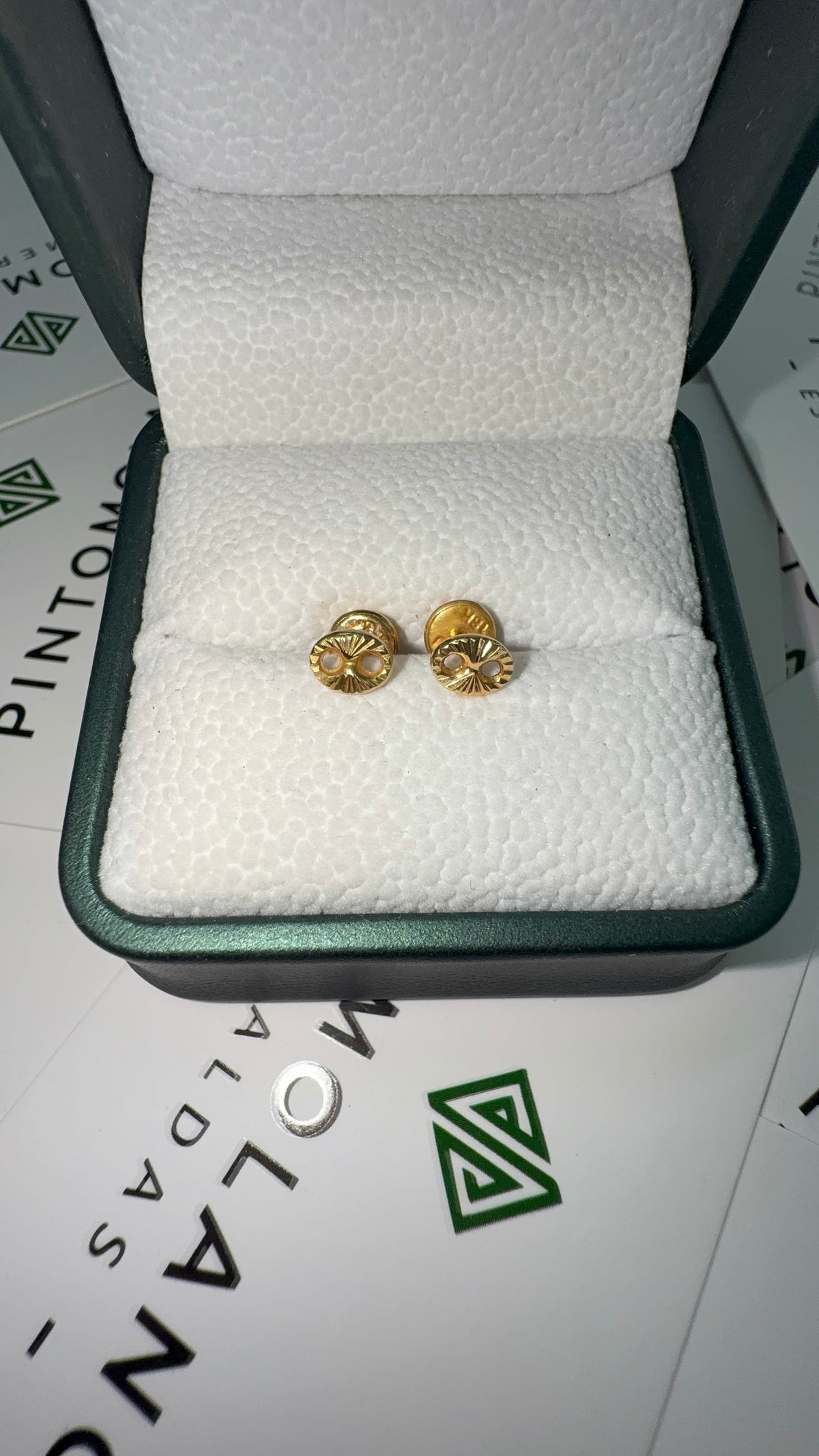 Aretes en Oro Gucci