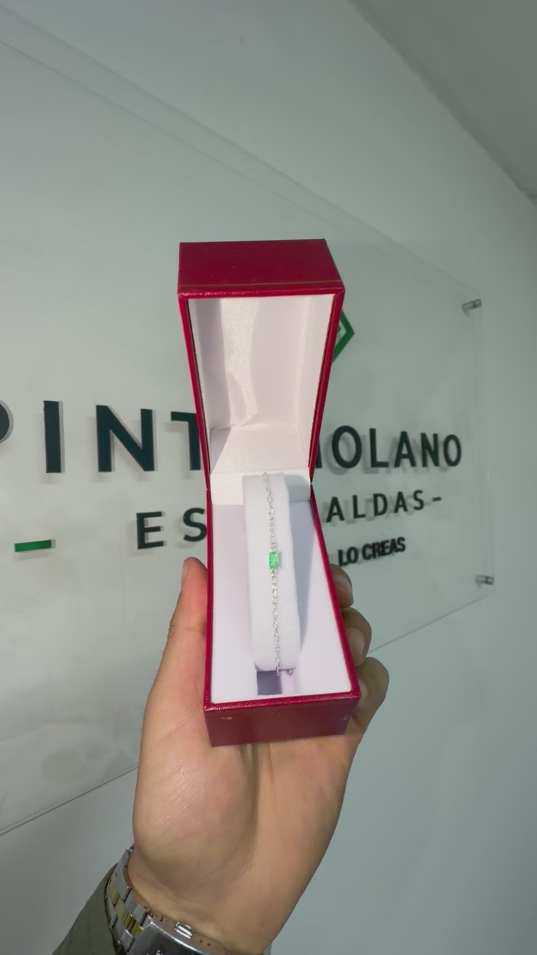 Pulsera Con Esmeralda Central en Plata
